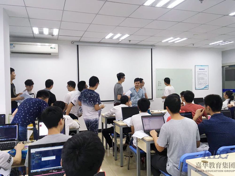 信獅教育JT24班舉行網(wǎng)站標(biāo)簽知識競賽